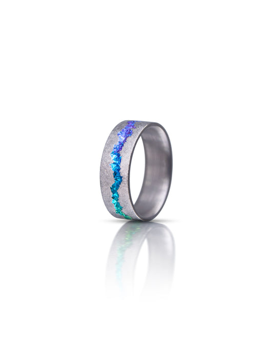 Wide Gradient Crystal Vein Niobium Ring