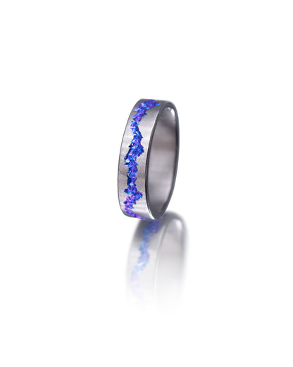 Crystal Vein Niobium Ring