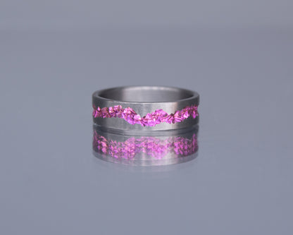Pink Crystal Vein Niobium Ring