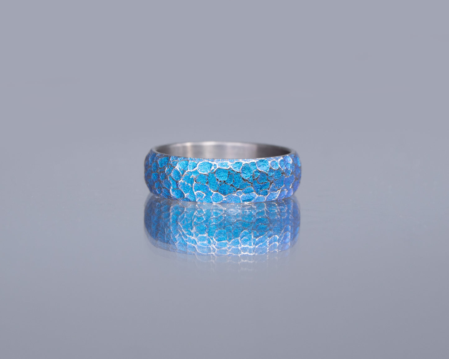 Rocky Texture Blue Niobium Ring