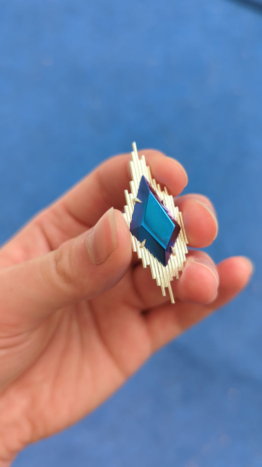 Blue Anodised Niobium Crystal and Rutilated Silver Brooch